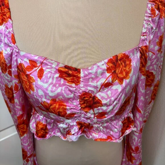 Topshop Rose Animal Print Satin Long Sleeve Crop Top Pink Red Size 8 #187 - Picture 3 of 11